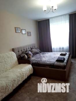 1-к квартира, посуточно, 35м2, 2/10 этаж