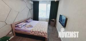 Студия квартира, посуточно, 30м2, 11/13 этаж