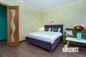1-к квартира, посуточно, 61м2, 1/1 этаж