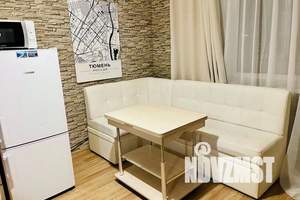 1-к квартира, посуточно, 47м2, 9/10 этаж