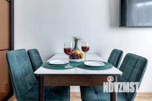 Студия квартира, посуточно, 33м2, 9/17 этаж