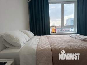 1-к квартира, посуточно, 33м2, 11/18 этаж