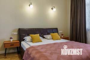 1-к квартира, посуточно, 110м2, 1/1 этаж