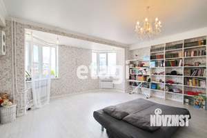 4-к квартира, на длительный срок, 130м2, 3/4 этаж