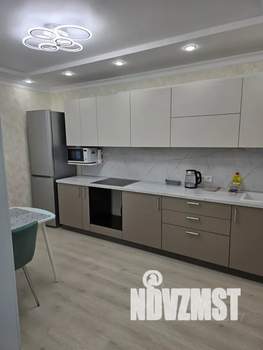 1-к квартира, посуточно, 37м2, 3/7 этаж