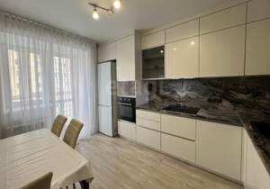 1-к квартира, на длительный срок, 49м2, 5/18 этаж