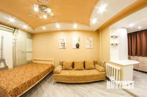 2-к квартира, посуточно, 43м2, 1/1 этаж