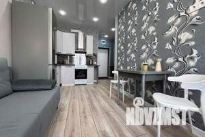 1-к квартира, посуточно, 37м2, 4/16 этаж