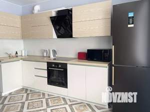 1-к квартира, посуточно, 43м2, 1/1 этаж