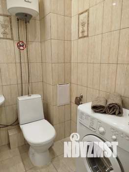 Студия квартира, посуточно, 35м2, 6/20 этаж