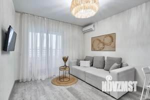 2-к квартира, посуточно, 45м2, 6/17 этаж