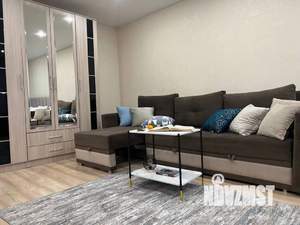 1-к квартира, посуточно, 43м2, 1/1 этаж