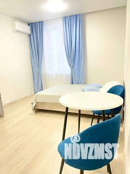 Студия квартира, посуточно, 25м2, 6/9 этаж