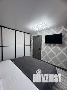 2-к квартира, посуточно, 45м2, 5/5 этаж