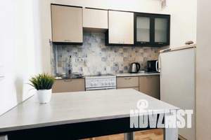 1-к квартира, посуточно, 31м2, 6/17 этаж