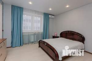 Студия квартира, посуточно, 35м2, 11/20 этаж