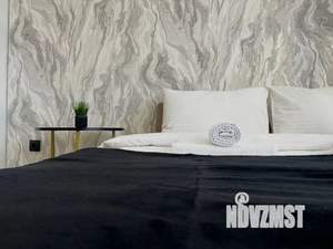 Студия квартира, посуточно, 38м2, 2/21 этаж