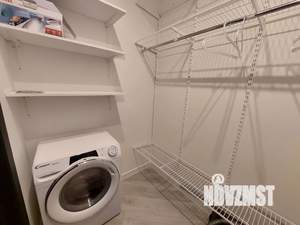 Студия квартира, посуточно, 40м2, 9/14 этаж