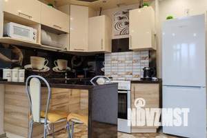 1-к квартира, посуточно, 37м2, 5/15 этаж