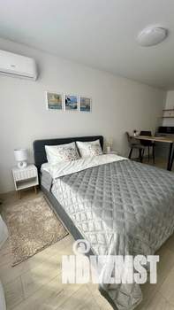 Студия квартира, посуточно, 28м2, 5/25 этаж