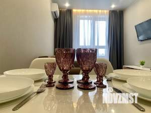 1-к квартира, посуточно, 46м2, 9/16 этаж