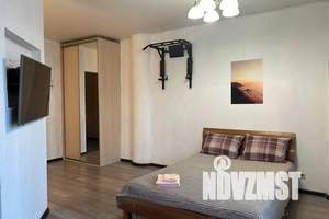 1-к квартира, посуточно, 40м2, 2/15 этаж