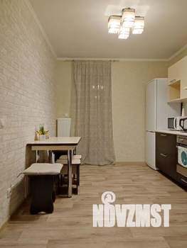 1-к квартира, посуточно, 40м2, 5/17 этаж