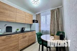 1-к квартира, посуточно, 35м2, 3/9 этаж