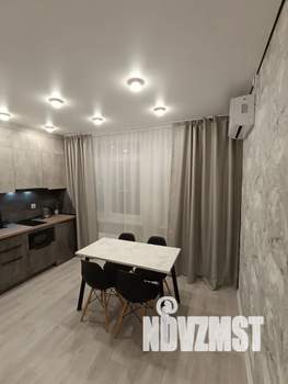 2-к квартира, посуточно, 40м2, 17/25 этаж