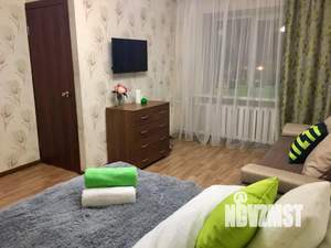 1-к квартира, посуточно, 38м2, 3/5 этаж