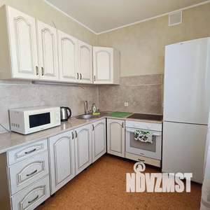 1-к квартира, посуточно, 35м2, 7/12 этаж