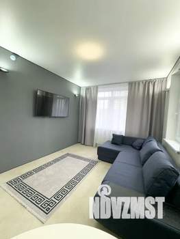 1-к квартира, посуточно, 42м2, 7/25 этаж