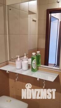 Студия квартира, посуточно, 30м2, 8/10 этаж