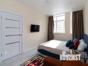 1-к квартира, посуточно, 32м2, 8/19 этаж