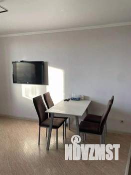 1-к квартира, посуточно, 43м2, 1/1 этаж