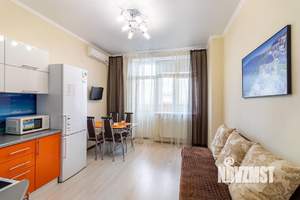 1-к квартира, посуточно, 50м2, 1/1 этаж