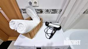 1-к квартира, посуточно, 46м2, 1/1 этаж