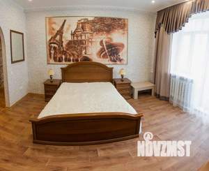 1-к квартира, посуточно, 48м2, 4/4 этаж