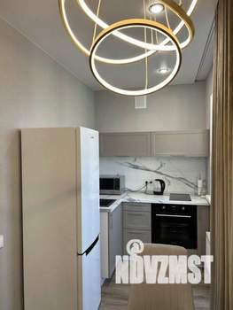 1-к квартира, посуточно, 37м2, 1/1 этаж