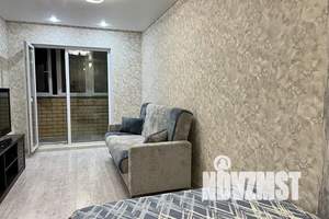 1-к квартира, посуточно, 38м2, 2/10 этаж