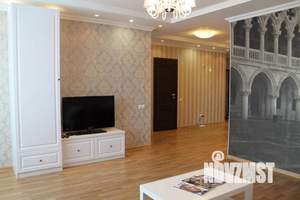 3-к квартира, посуточно, 80м2, 1/1 этаж