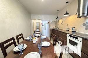 3-к квартира, посуточно, 90м2, 2/12 этаж