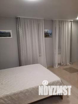 Студия квартира, посуточно, 28м2, 2/24 этаж