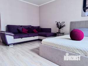 1-к квартира, посуточно, 42м2, 8/17 этаж