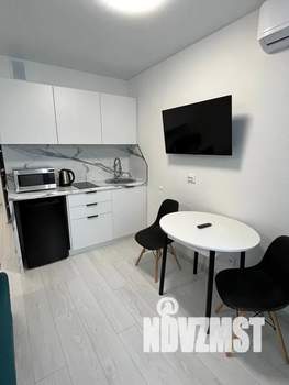 Студия квартира, посуточно, 96м2, 9/12 этаж