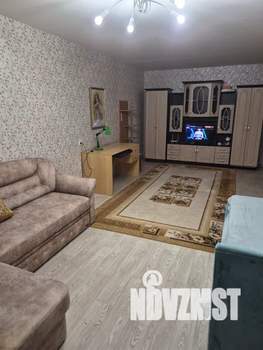 1-к квартира, посуточно, 44м2, 1/9 этаж