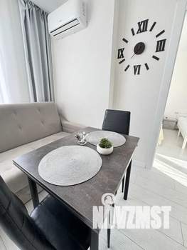 1-к квартира, посуточно, 29м2, 16/23 этаж