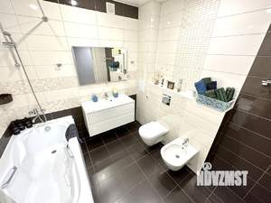 2-к квартира, посуточно, 100м2, 1/1 этаж