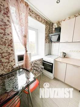 1-к квартира, посуточно, 35м2, 4/5 этаж