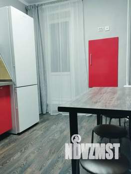 1-к квартира, посуточно, 42м2, 6/9 этаж